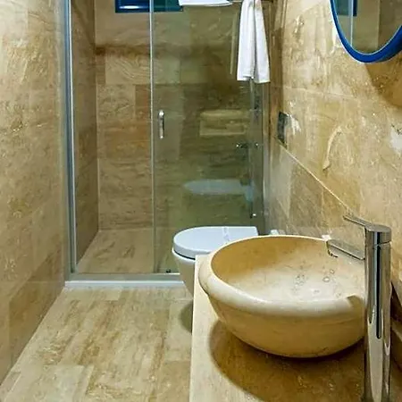 Ariel Alacati 3*